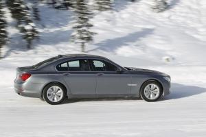 BMW 740d xDrive 2012 года  (WW)